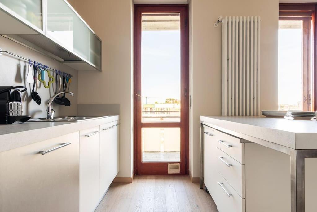 Schiavoni Flexyrent Wifi Apartment Milano Exterior foto