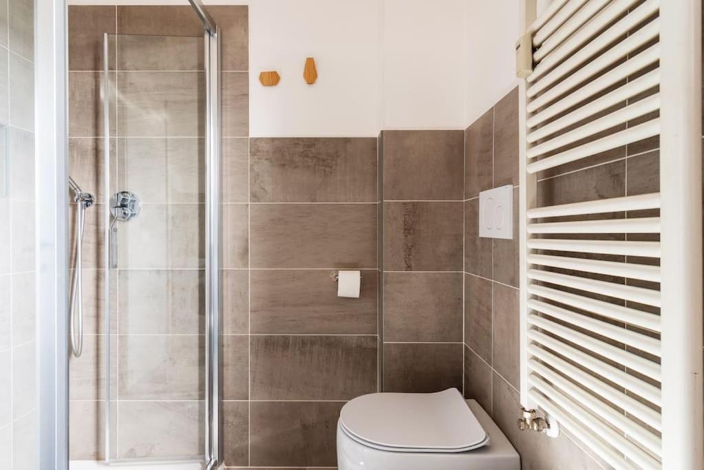 Schiavoni Flexyrent Wifi Apartment Milano Exterior foto