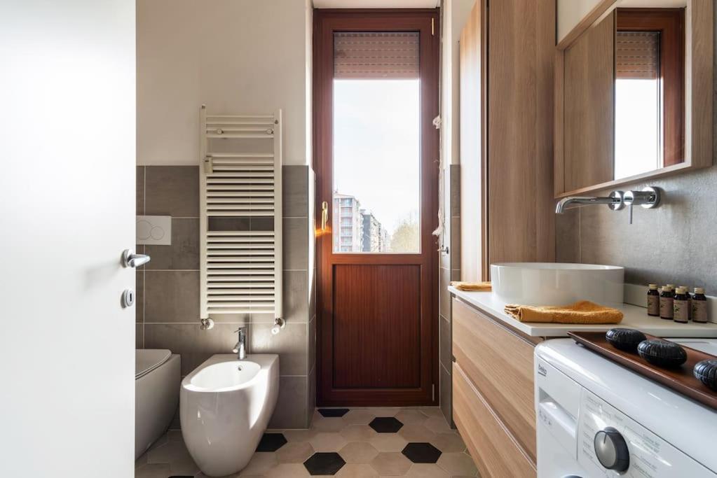 Schiavoni Flexyrent Wifi Apartment Milano Exterior foto